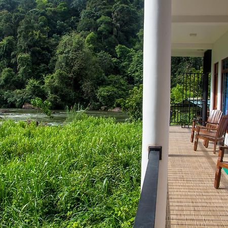 Hôtel Adventure Base Camp à Kitulgala Extérieur photo