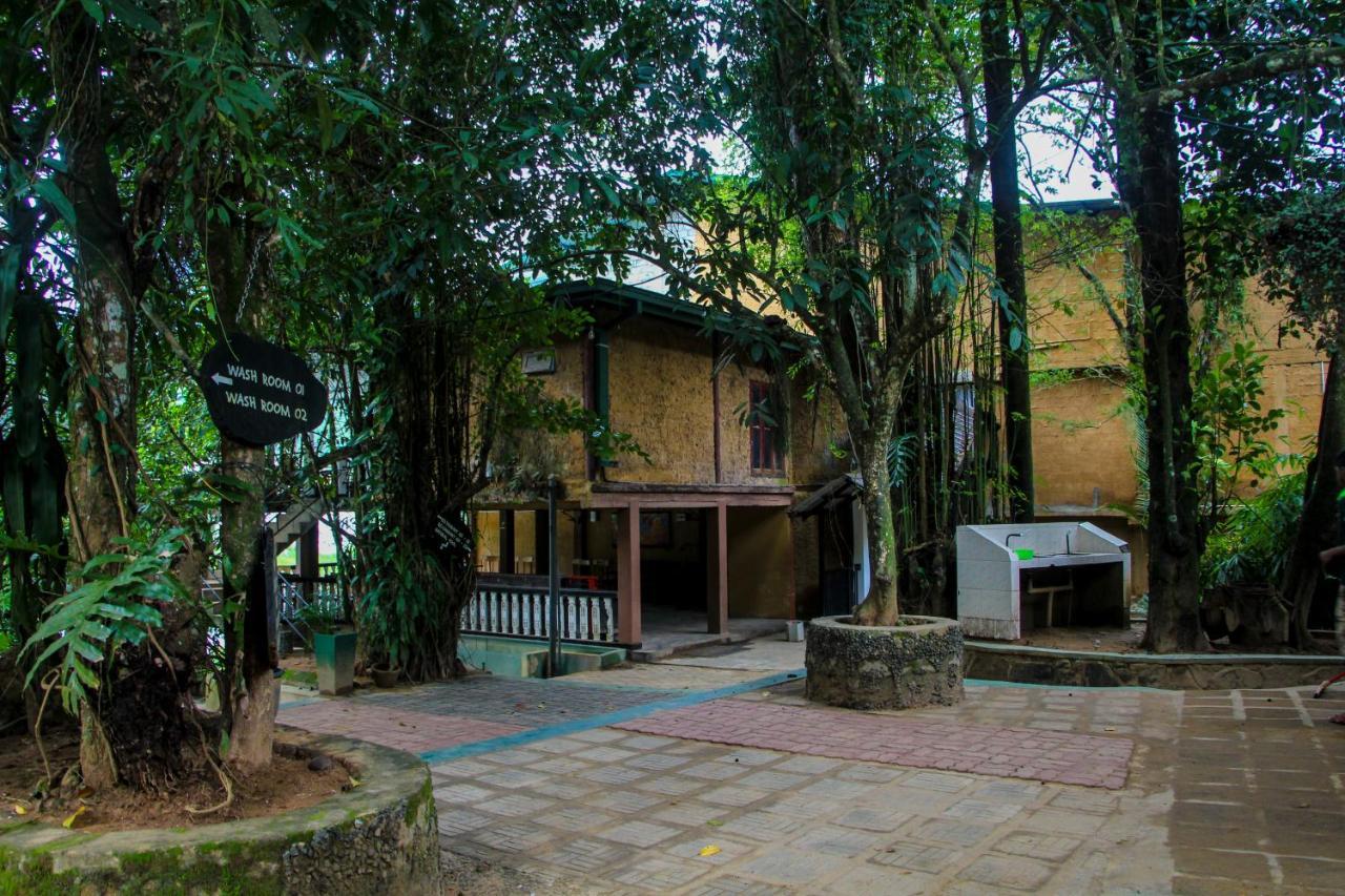 Hôtel Adventure Base Camp à Kitulgala Extérieur photo